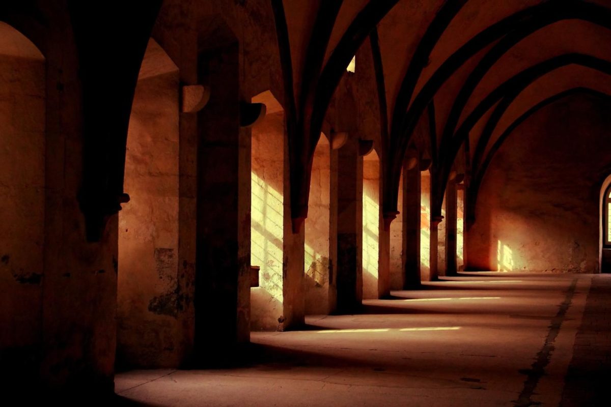 Enim voluptatibus et architecto