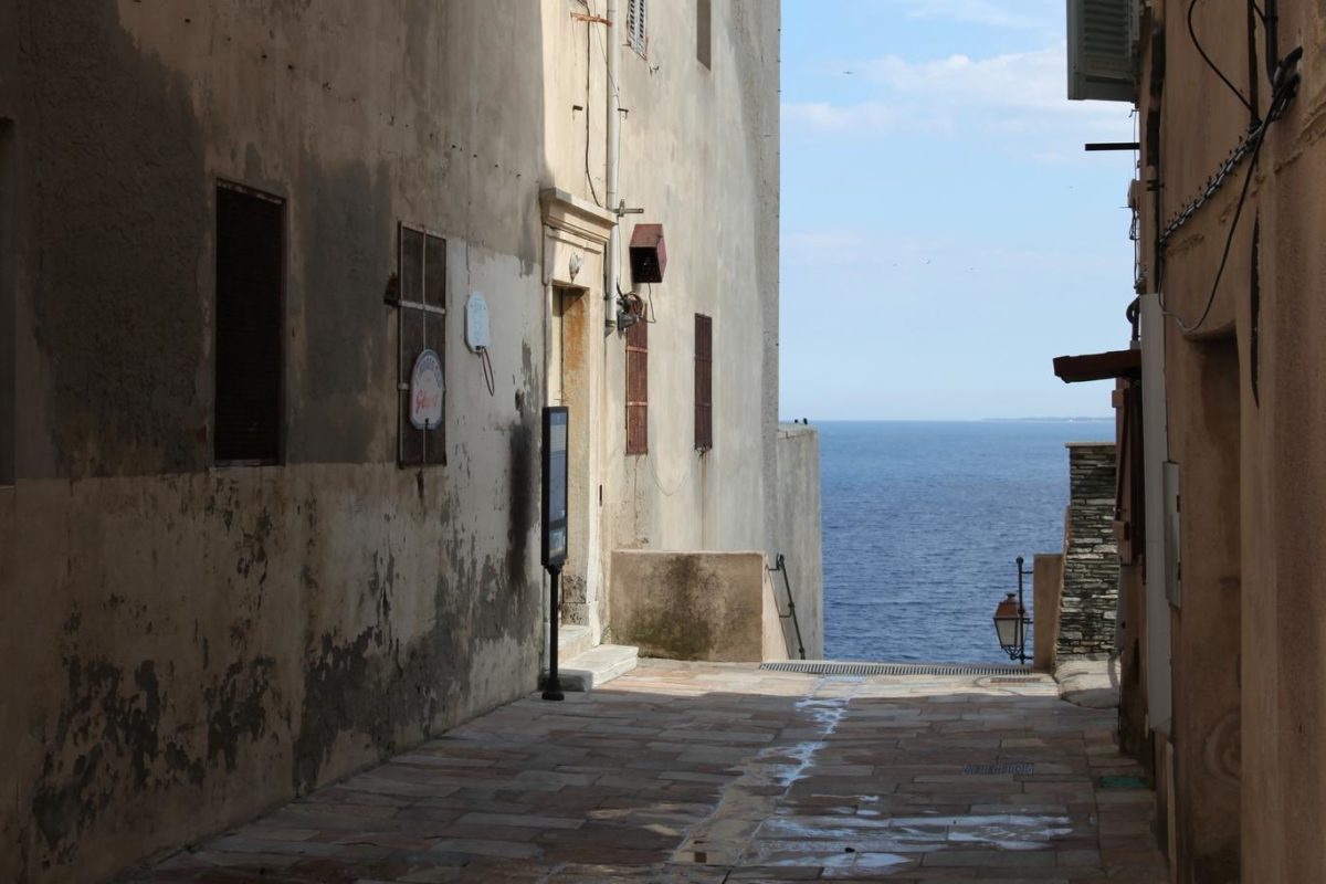 Illo et consequatur aperiam doloremque excepturi